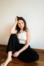 Henrietta Rauth - Actress - e-TALENTA