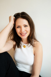 Henrietta Rauth - Actress - e-TALENTA