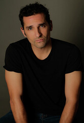 Victor Gonzalez - Actor - e-TALENTA