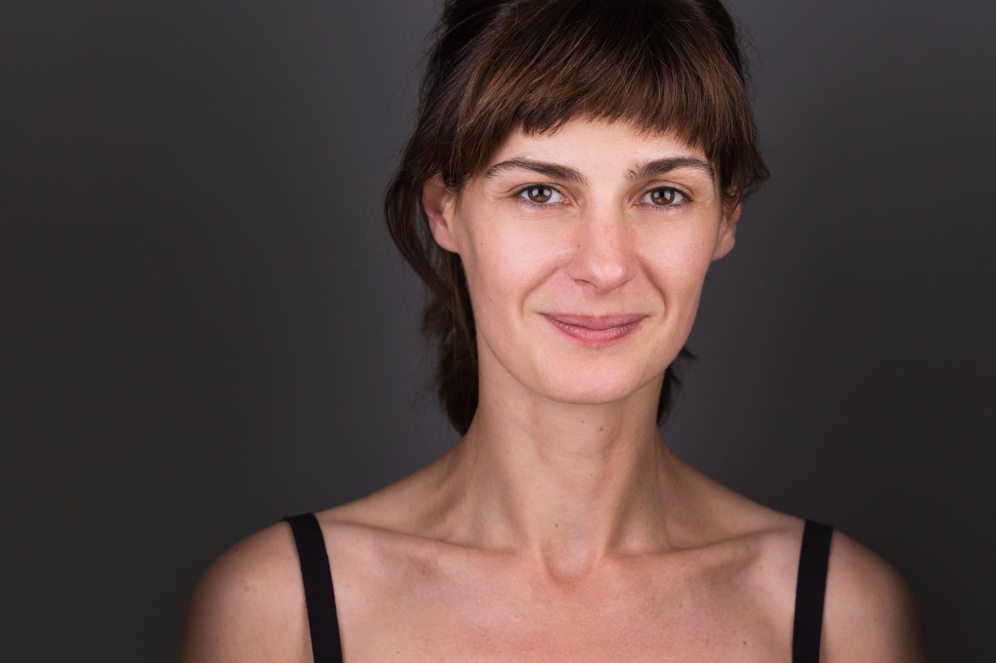 Beyblade jinsiy aloqa Qozoq ayollari va ularning dumbalari