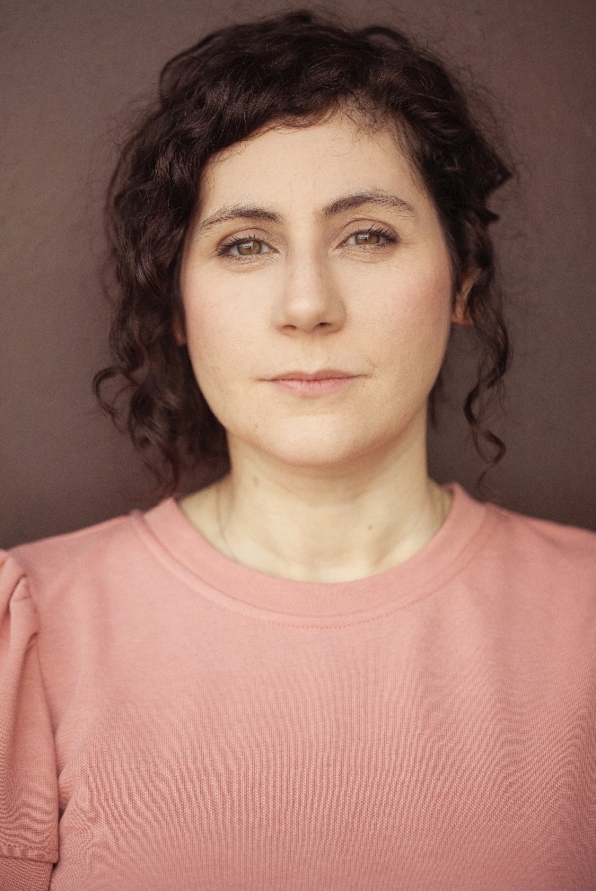 Lily Rubens - Actress - e-TALENTA