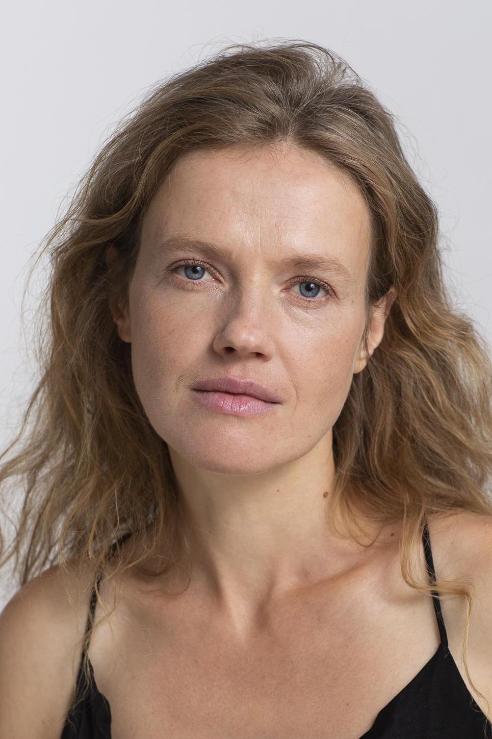 Semiz ayollar uchun jinsiy aloqa mashinalari video sevgilisini amakisiga berdi