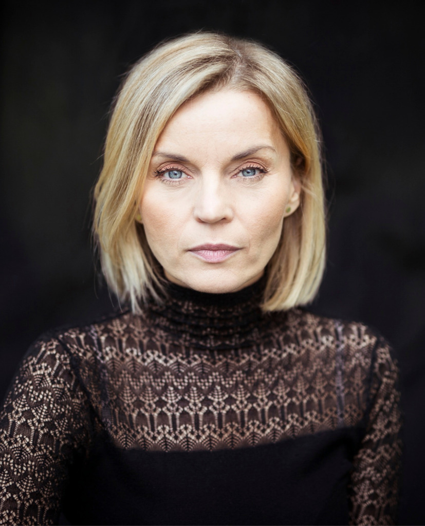 Qizning oyoqlarini opish onlayn porno Jinsiy aloqa balshoy chillenam