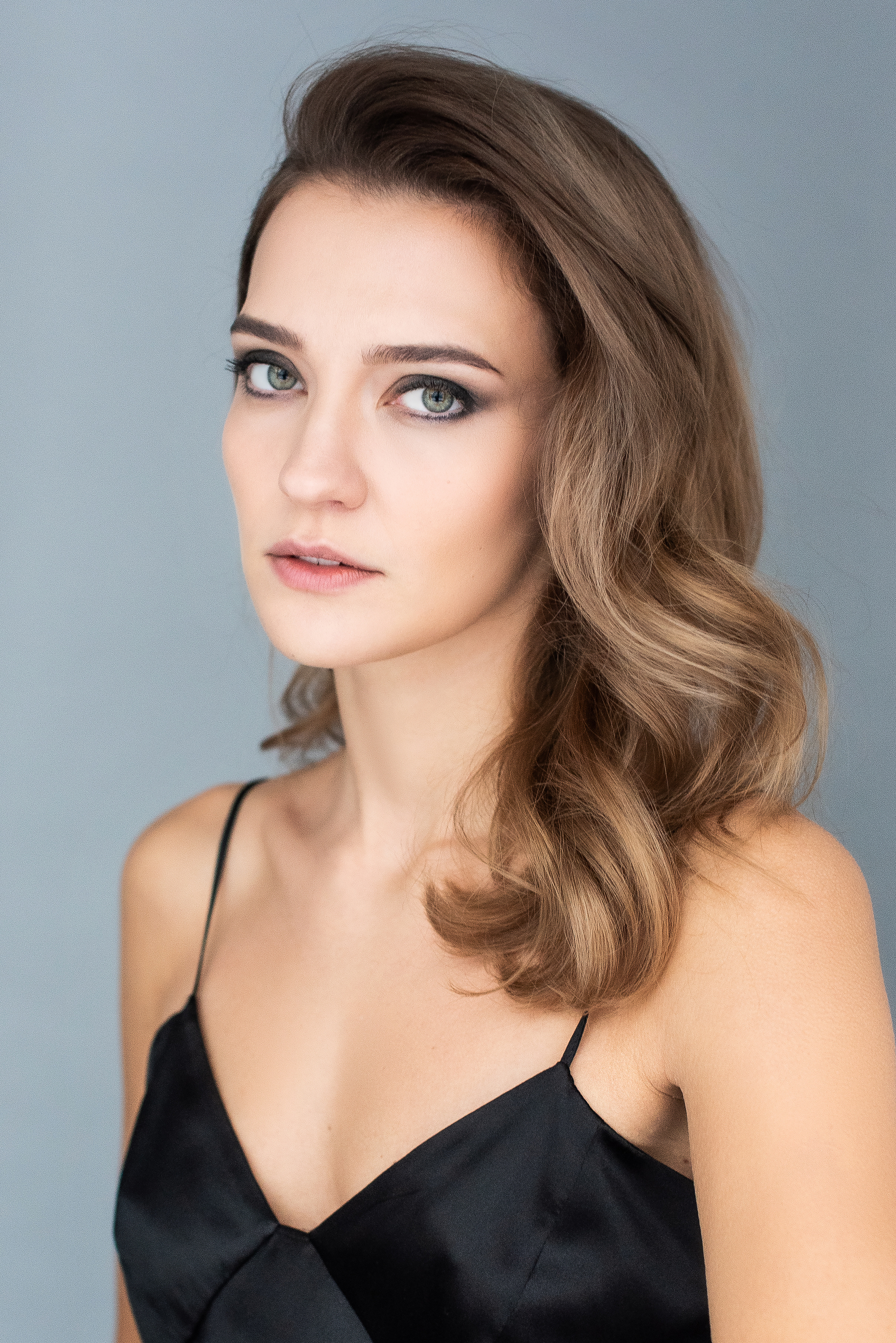 Ivanovoda guruh jinsiy aloqa uchun ayollarni qidirmoqda Vetnam etuklar porno