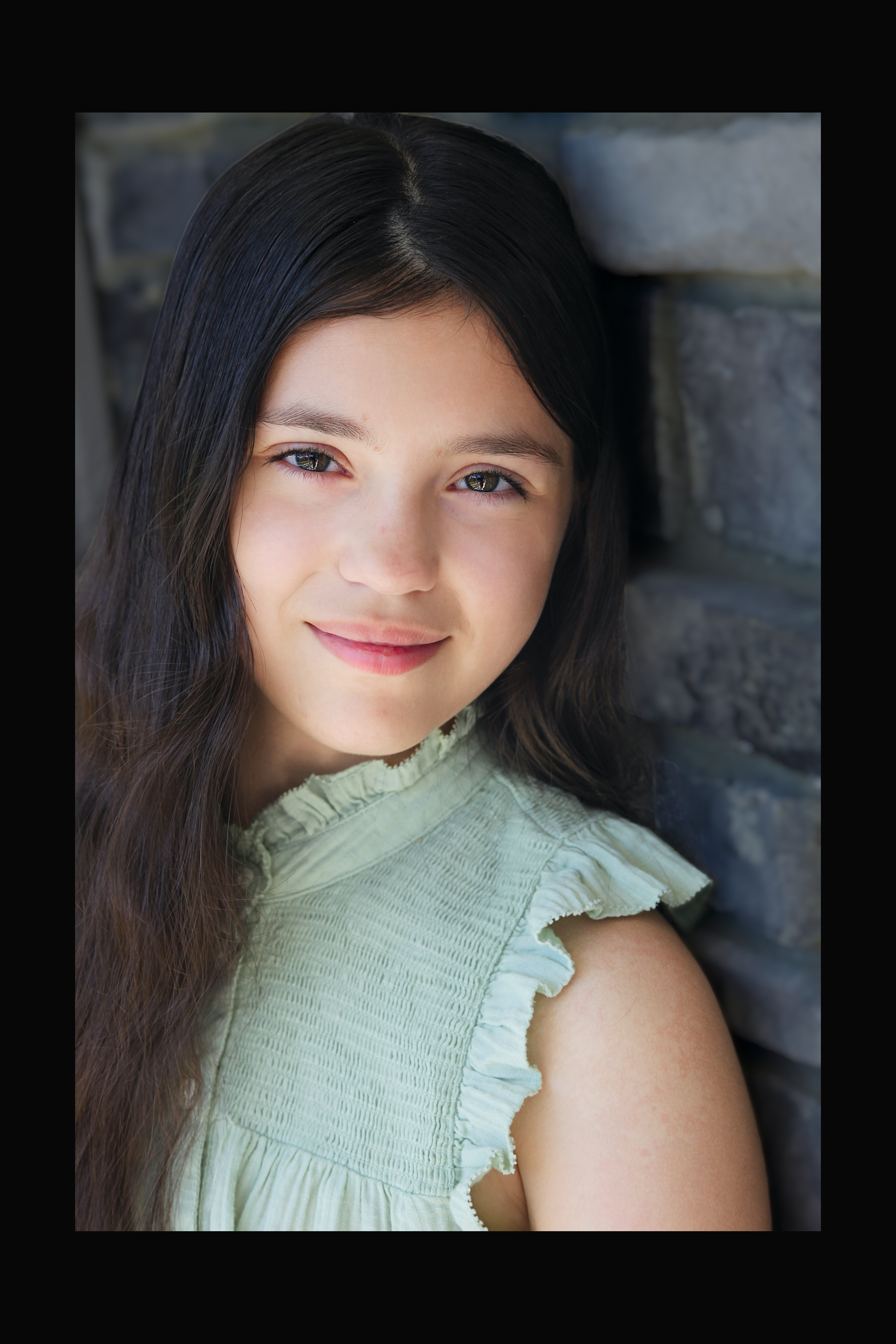 Toliq uzunlikdagi yalangoch fotosurat Xotinining eri sevishganlar sutini yeyayotgan video