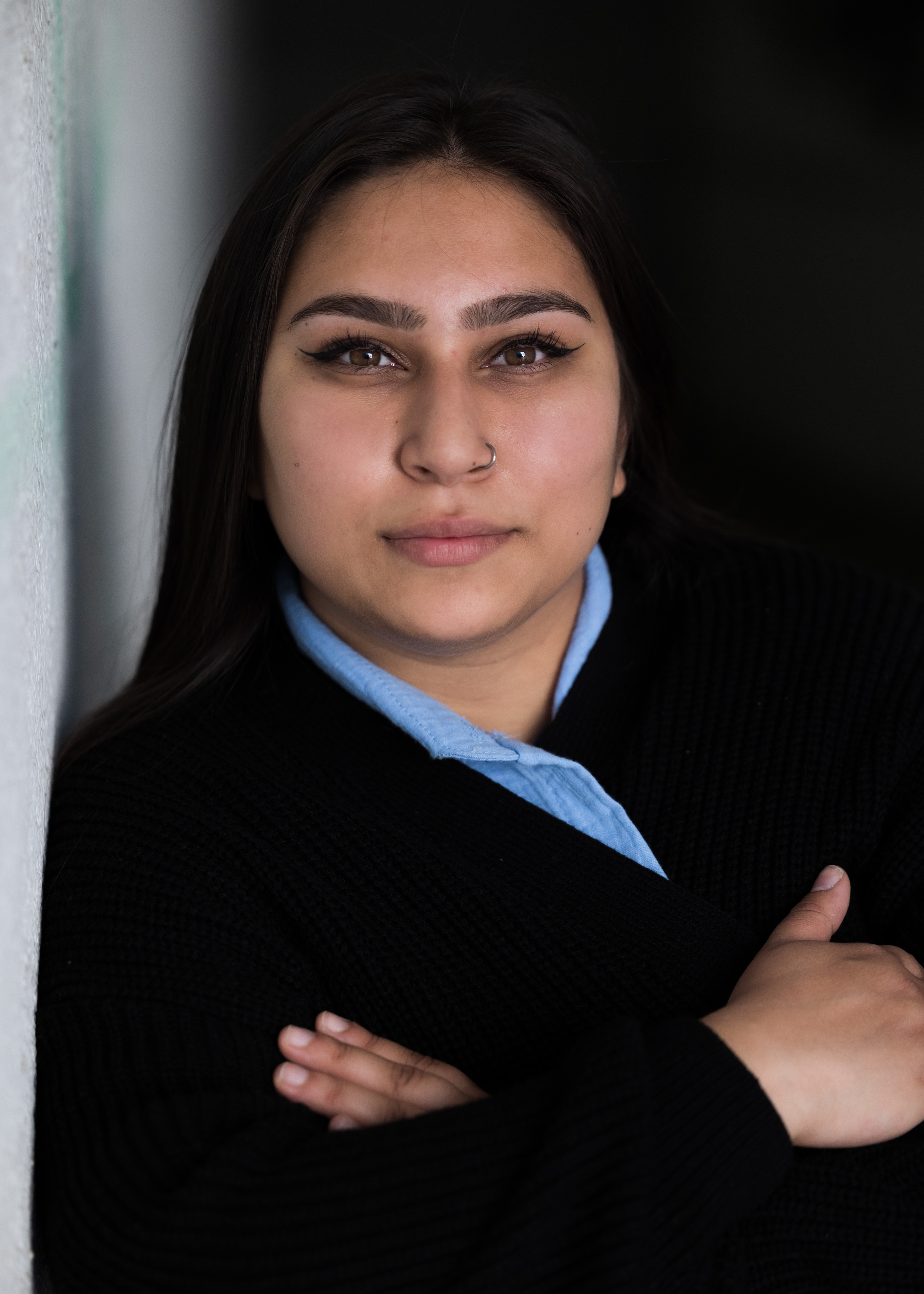 Uning sikayotgan suratlari Juda katta dumbali ayollar bilan jinsiy aloqa