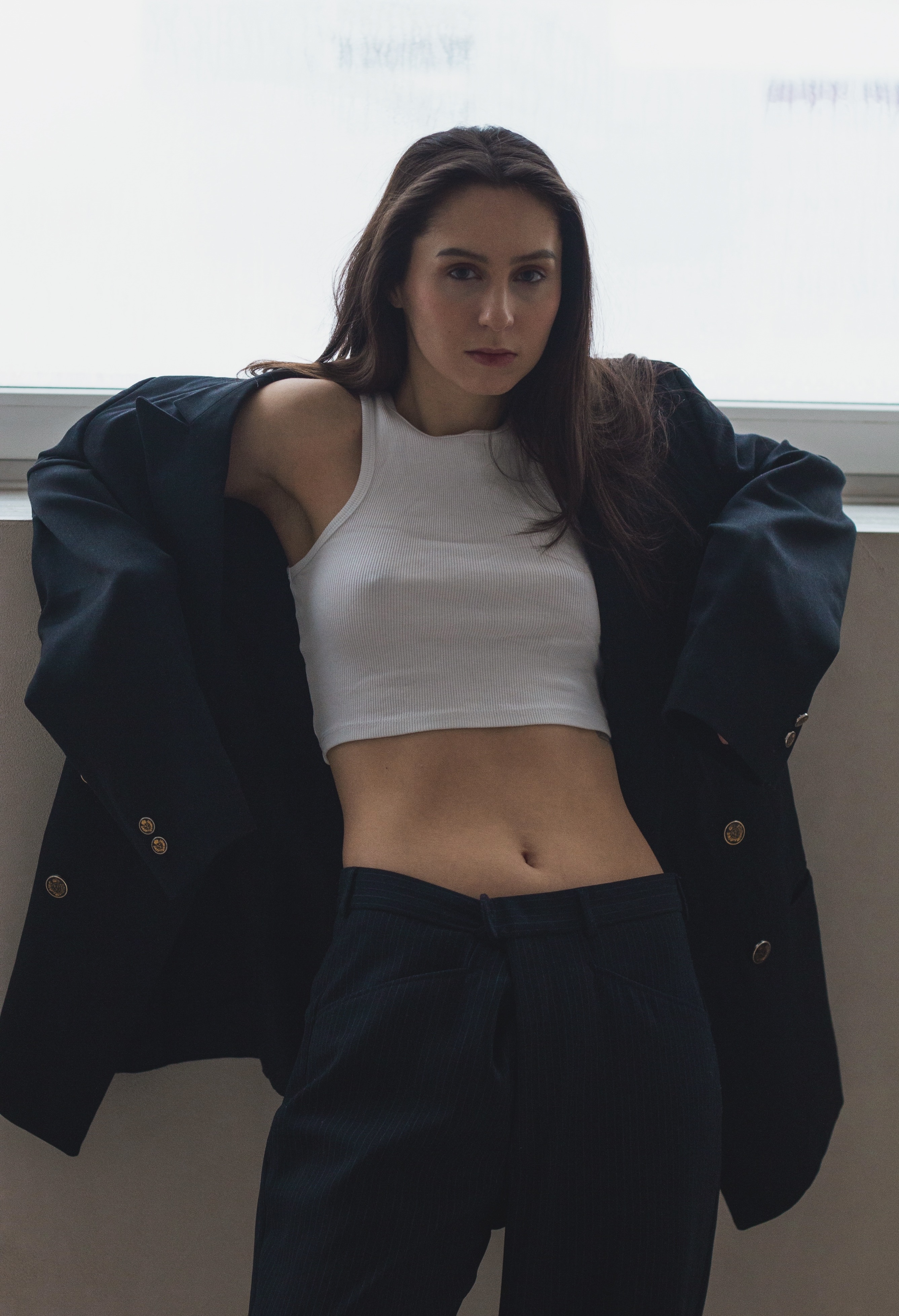 Rus jinsiy xotini xususiy porno video Gimnastikachi oz suratini yaladi.