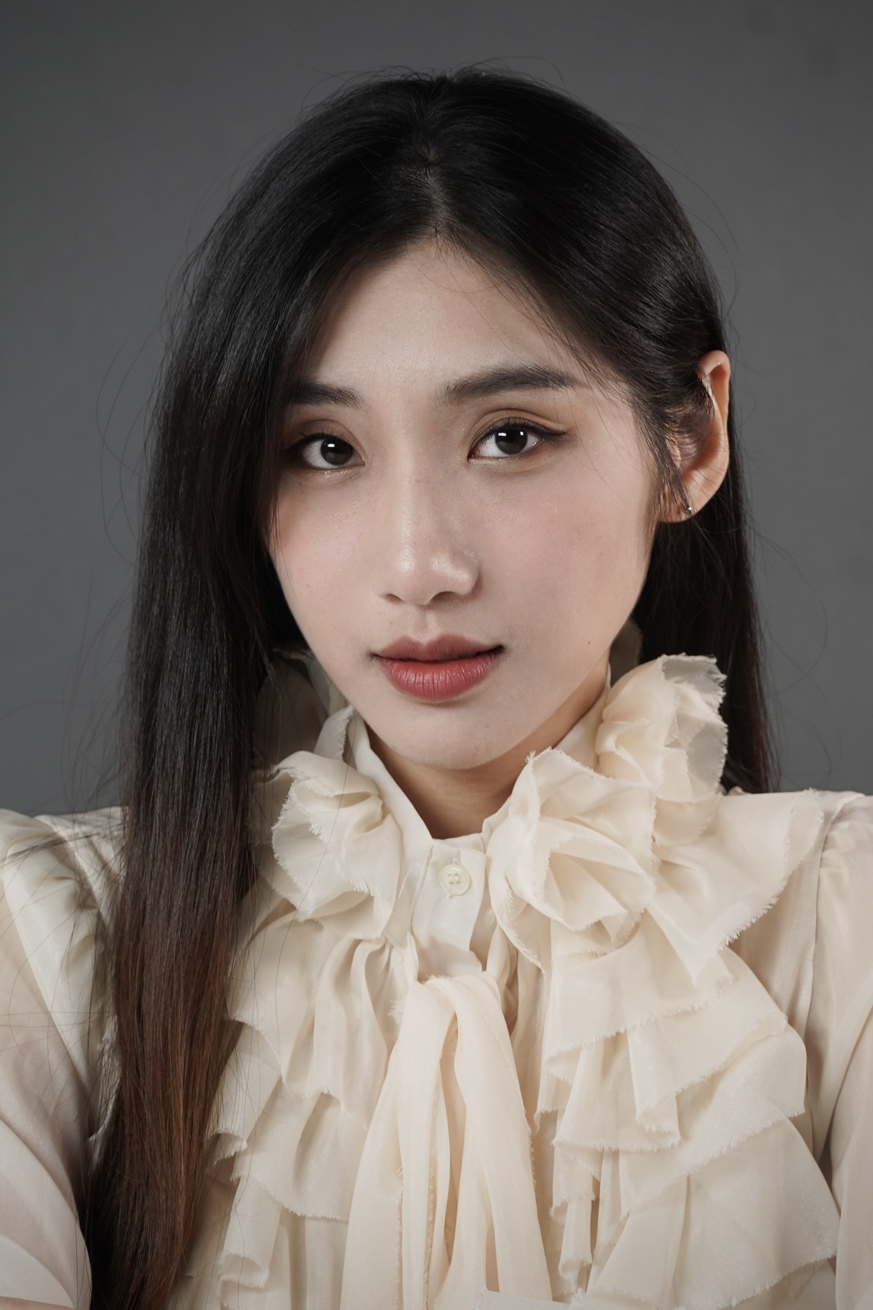Tiantian Zheng - Actress - e-TALENTA