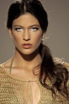 Berrak Tuzunatac - Actress - e-TALENTA