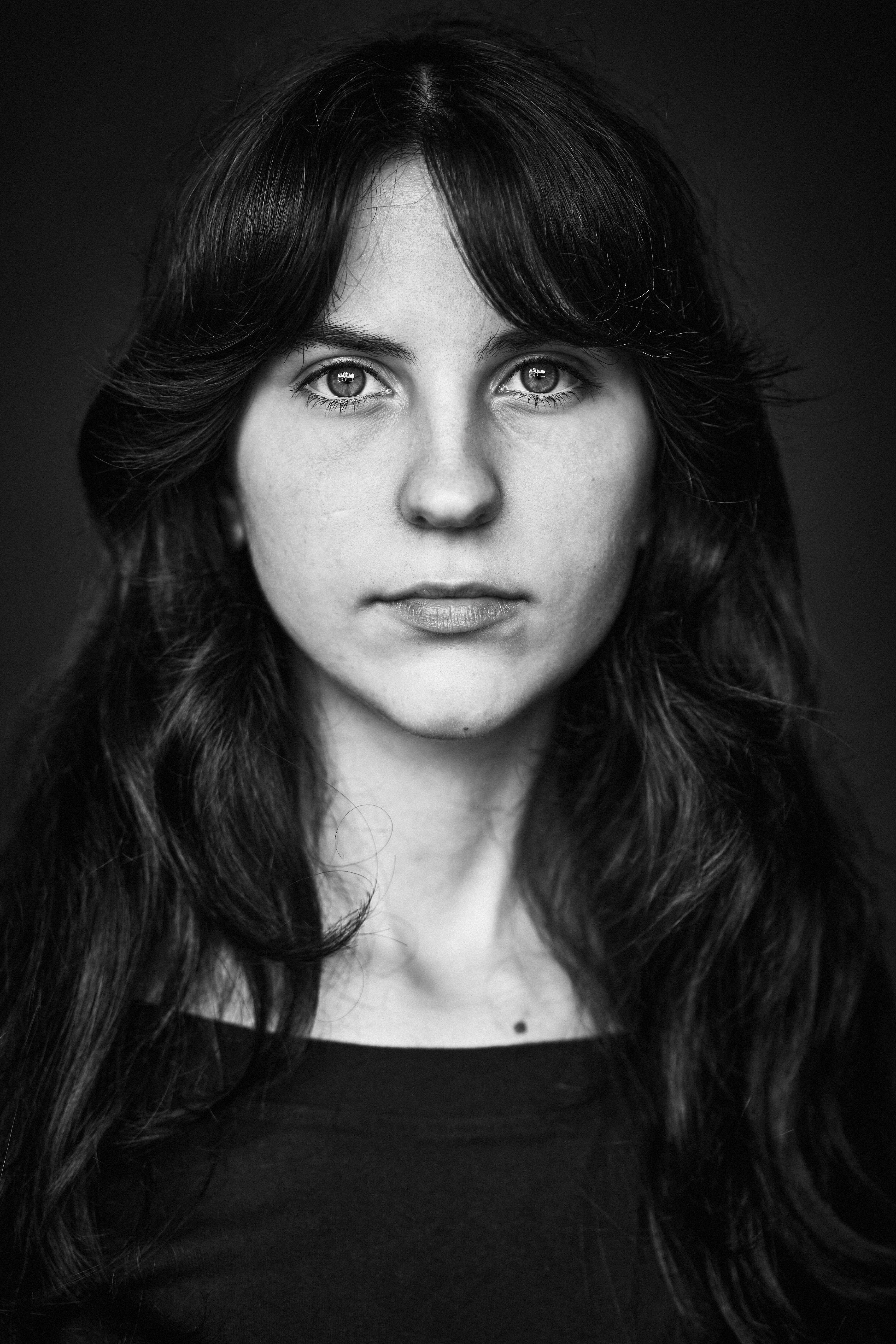 Miss Martian bilan porno Katta kokrakli ona jinsiy aloqa qilishni xohladi va uni ogliga berdi