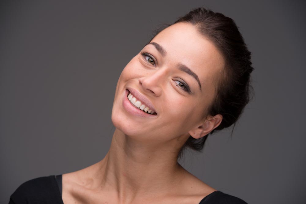 Eski lezbiyen pornosini onlayn tomosha qiling Sochli mushuk surati