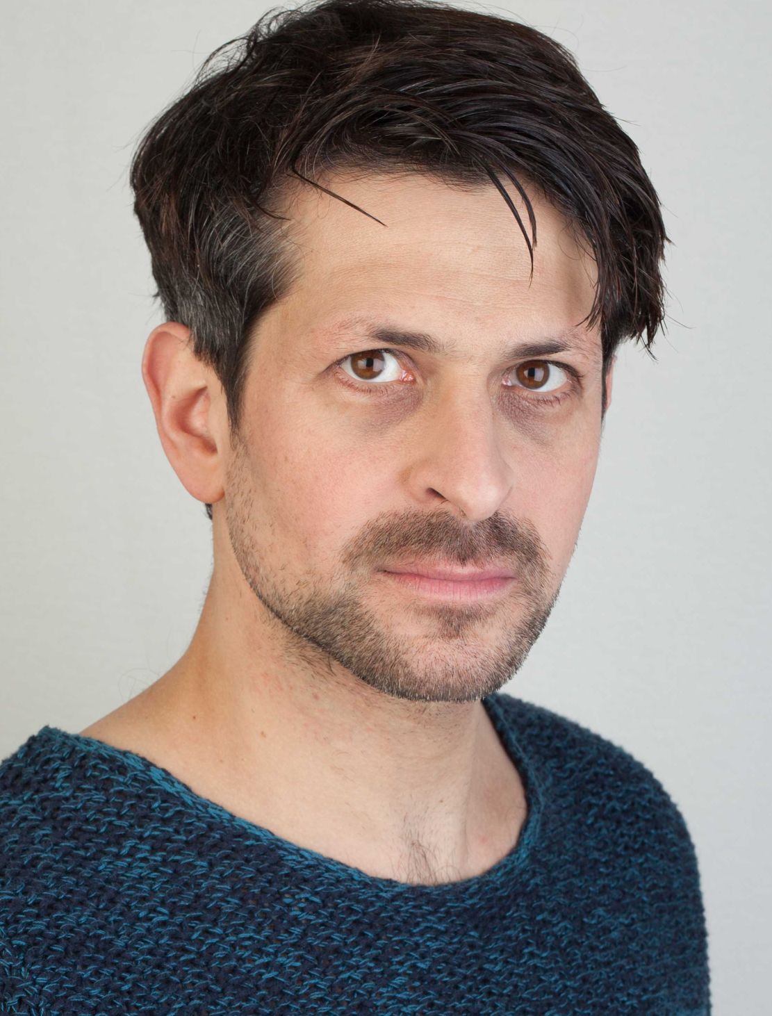 Oliver Elias - Actor - e-TALENTA